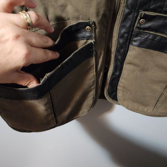 Cabelas Leather Trim Vest Mens Sleeveless Vented Jacket Size Large Hunt Fish - Picture 3 of 13